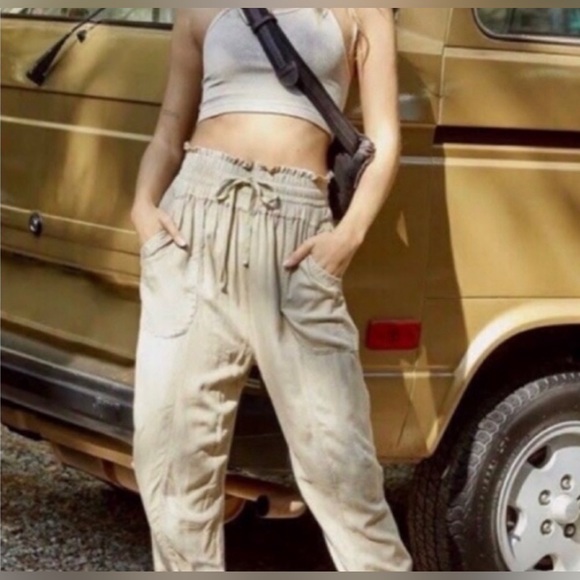 ✨HOST PICK✨Free People/Free People Movement Halfzies Pants. NWT - Picture 2 of 9